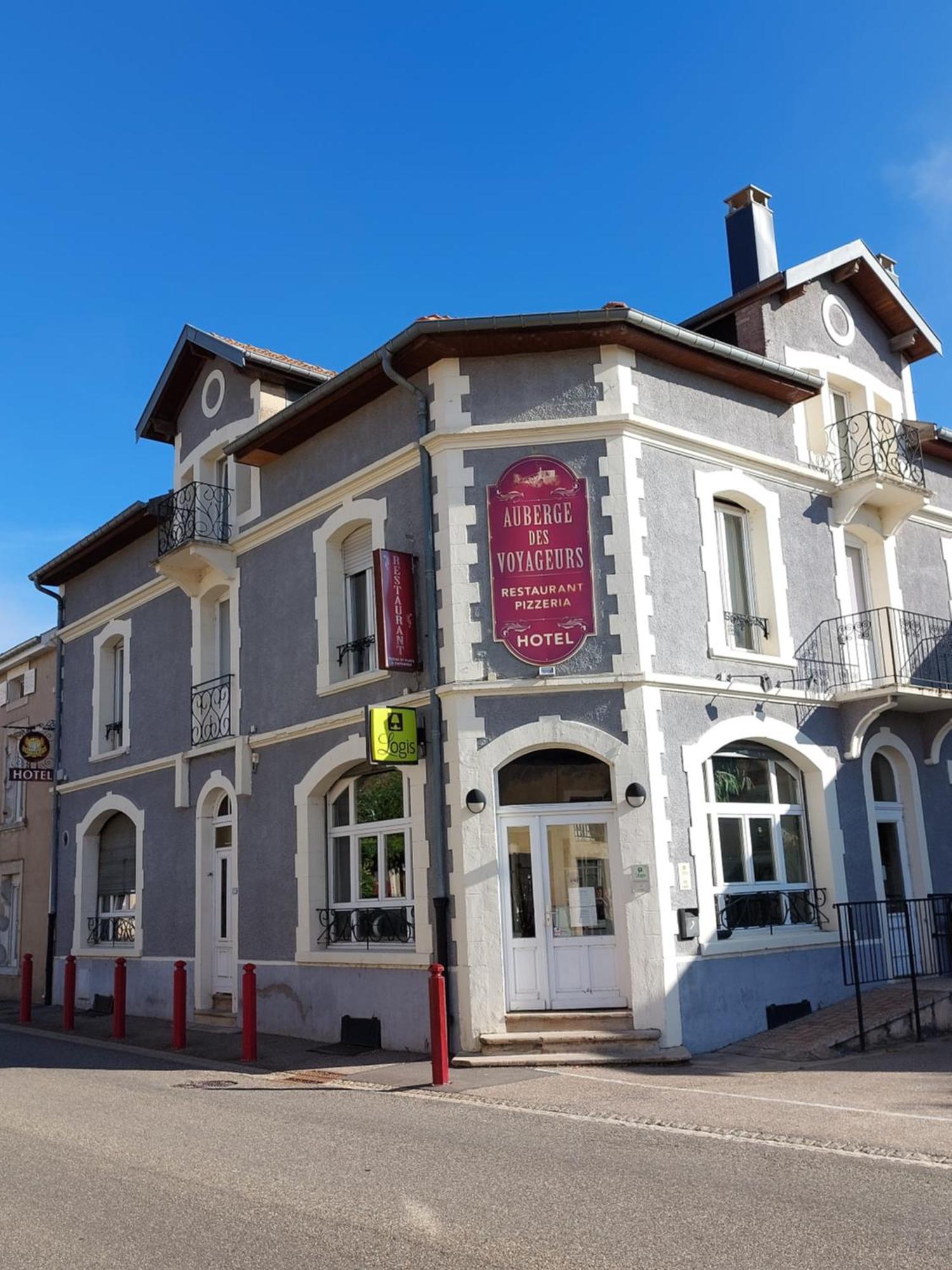 Logis Auberge Des Voyageurs Vandieres  المظهر الخارجي الصورة